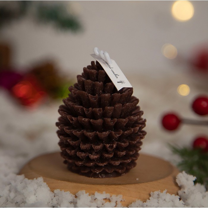 Lumânare NY Pine Cone